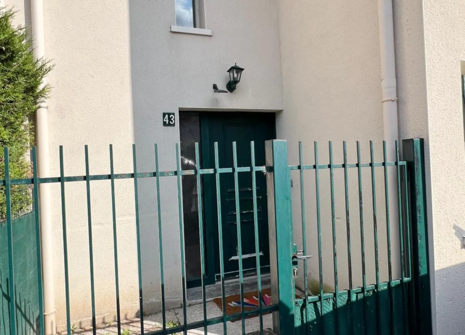 Maison Familiale Avec Jardin Lyon 8Eme 빌라